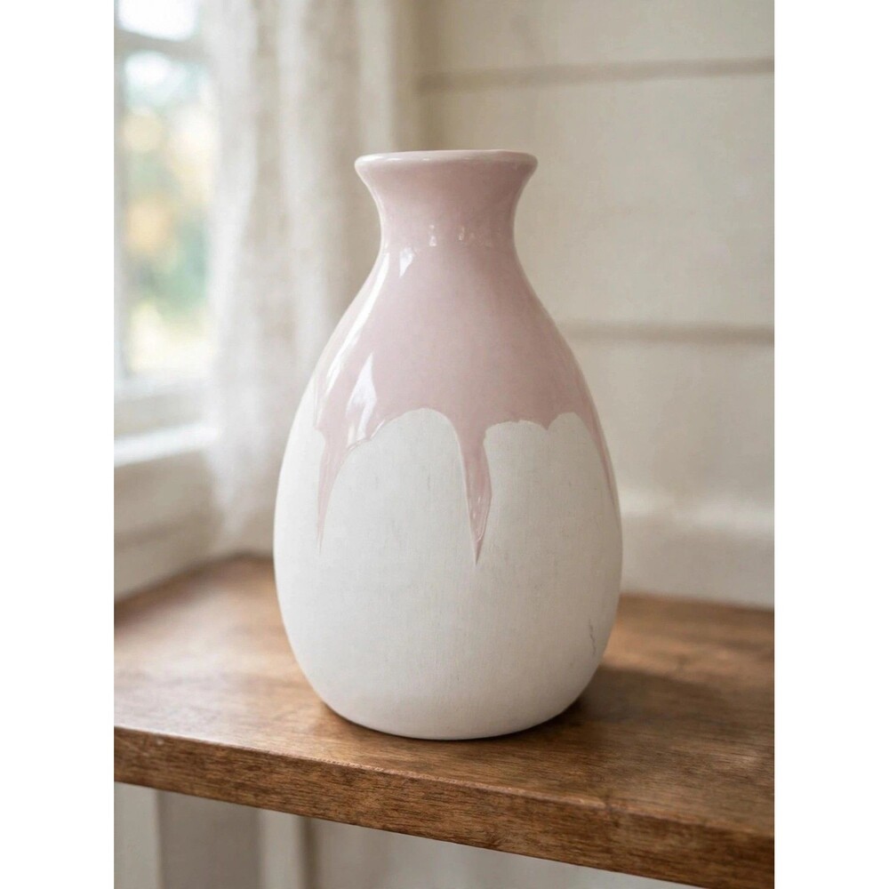 Gorgeous Isaac Mizrahi Loves XO Sienna Pink & White Drip 8" Vase